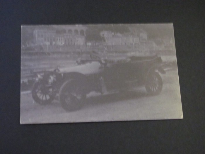 Automobil clasic de epoca cu roți model spițe - Carte Poștală Franța ,Necirculată