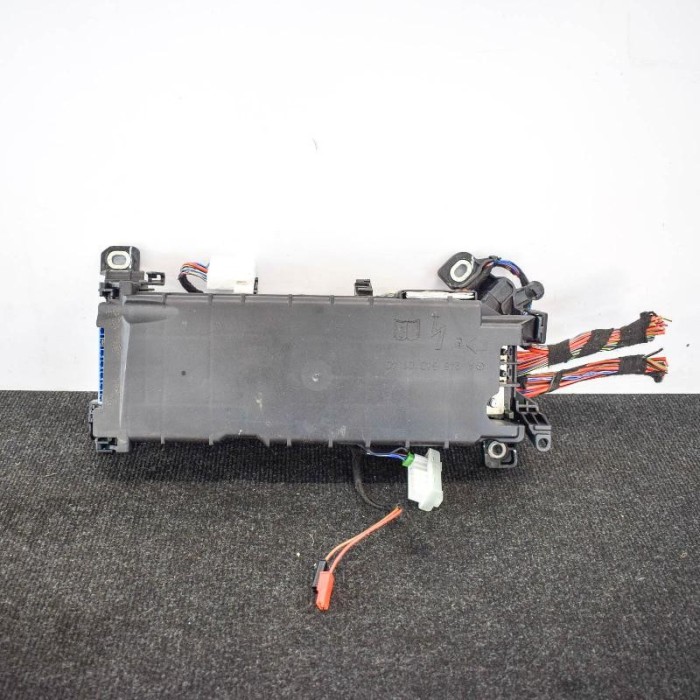 Panou de siguranțe MERCEDES-BENZ GLA X156 2018 OEM: A2465400140 3672720