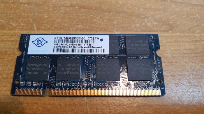 Ram Laptop Nanya 1GB DDR2 PC2-5300S NT1GT64U8HB0BN-3C