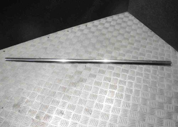 Chedar geam ușă dreapta față OPEL ASTRA J 2012 OEM: 13347219