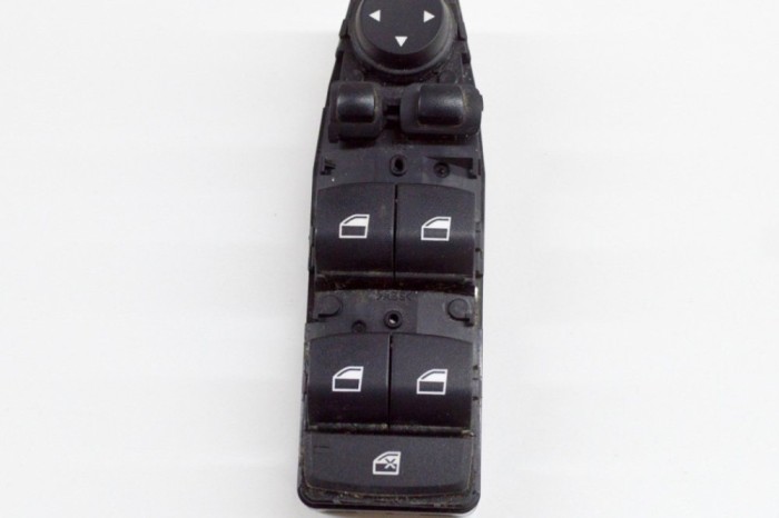 Buton geam ușă st&acirc;nga față BMW X3 F25 2015 OEM: 9208111 18267221