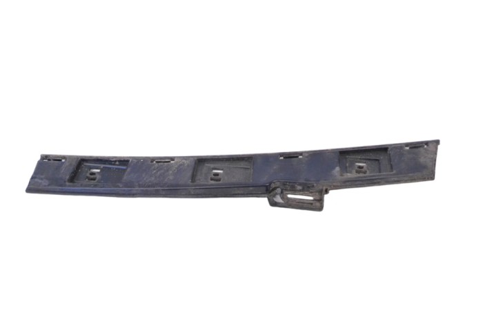 Suport prag lateral st&acirc;nga față BMW 1 F21 2013 OEM: 7268077 | 15231052