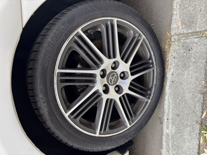 Set 4 Anvelope de Iarna Premium 225/45R18 95H Hankook Winter i*cept evo2
