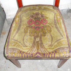 Set patru scaune,lemn traforat,tapiterie originala,elemente Louis 16