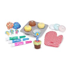 Set de joaca Decoreaza briosele Melissa and Doug