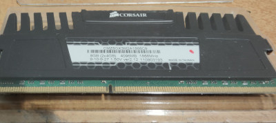 Ram PC Corsair Vengeance 8GB 2 X 4GB CMZ8GX3M2A1866C9 foto