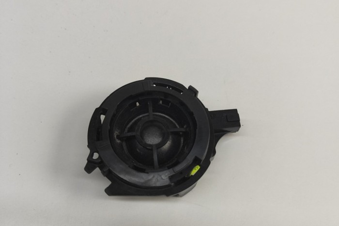 Difuzor ușă dreapta față AUDI Q3 F3 2018 OEM: 83A035399A 30372823