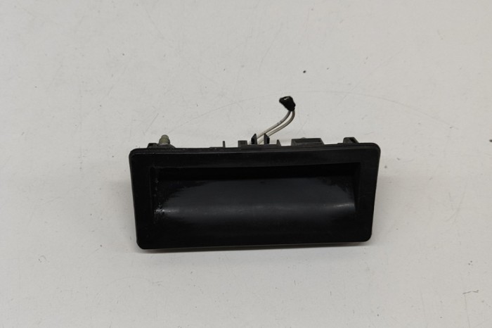 VW PASSAT Variant B7 365 2012 OEM: 5N0827566T SKU: 30293823