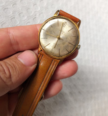 Ceas vechi de mana Wostok, ceas vechi de colectie URSS foto
