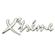 Emblema auto metalica, autoadeziva, model "X’TREME", finisaj Crom, dimensiune, 15 x 3 cm FAVLine Selection