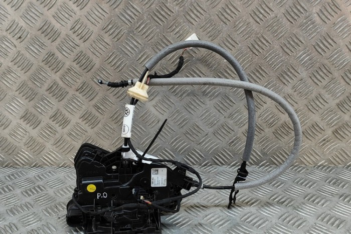 &Icirc;ncuietoare ușă dreapta față VW ID.3 E11 2021 OEM: 10B837016 23067796