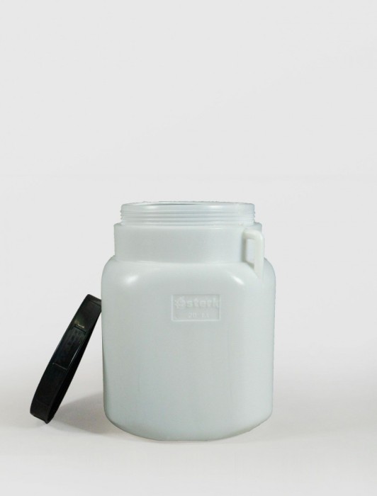 Bidon patrat 30 litri, cu capac prin infiletare si manere, Sterk, Plastic Alb sau Albastru