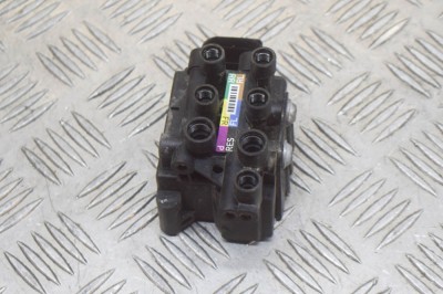 Unitate de control suspensie pneumatică TESLA MODEL S 2018 OEM: 1027919-00-B 12639305 foto