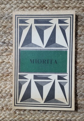MIORITA - TEXTE POETICE ALESE , ANTOLOGIE - ADRIAN FOCHI foto