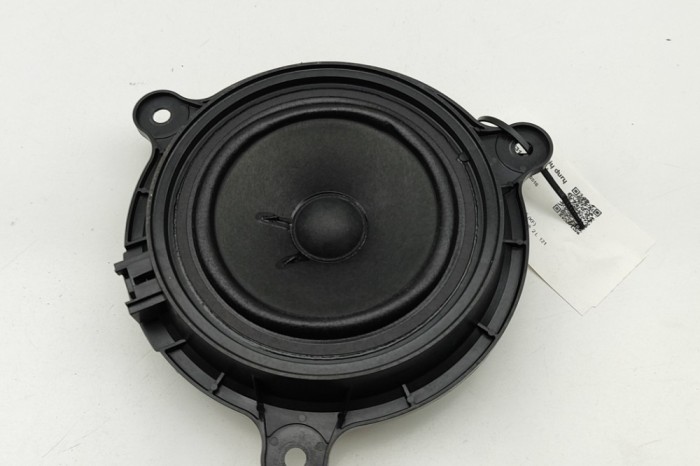 Difuzor ușă dreapta spate MAZDA CX-5 KF 2022 OEM: GHR1-66-960 31150739