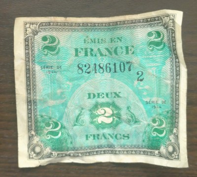 Bancnota Franța - 2 Francs 1944 - Seria 2 - Comandament militar aliat foto