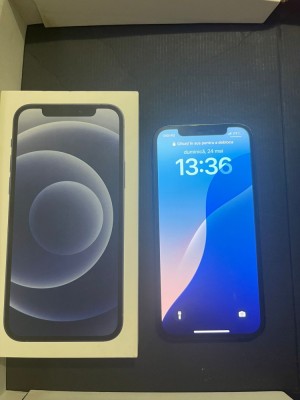 iPhone 12,64GB foto
