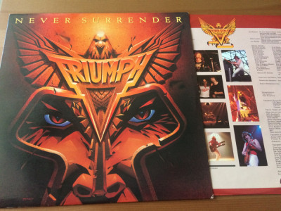 triumph never surrender 1982 disc vinyl lp muzica hard rock canada LAT 1150 VG+ foto