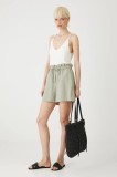 Medicine pantaloni scurți din amestec de in femei, culoarea verde, uni, medium waist