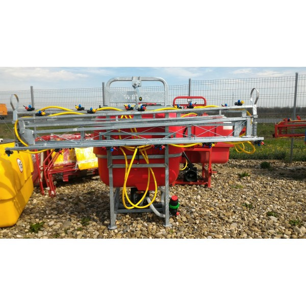 Distribuitor agricol erbicidator 400 l latime de lucru 12 m