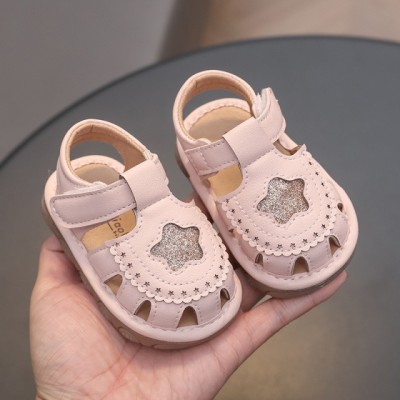 Sandalute roz cu piuitoare si steluta stralucitoare (Marime Disponibila: 9-12 foto