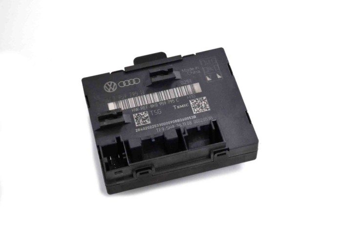 Modul de control ușă st&acirc;nga față AUDI Q5 8R 2009 OEM: 8K0959795C 11588930