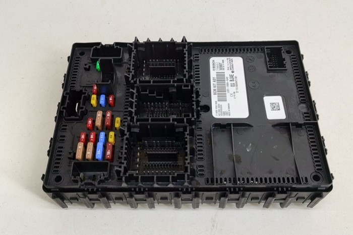 Modul de confort FORD PUMA J2K, CF7 2023 OEM: LU5T-15604-BJAE,F005V03568 26388990