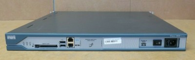 Router Cisco 2811 foto