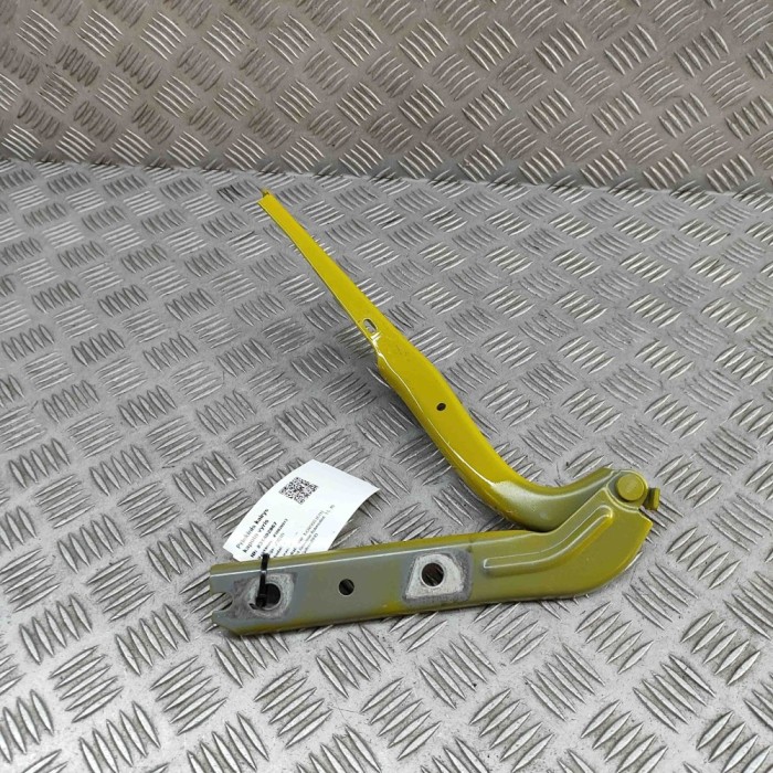 Balama capota st&acirc;nga față VW T-CROSS C11 2024 OEM: 2GM823301A 31402867