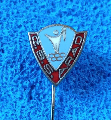 Insigna fotbal - CSS ARAD foto