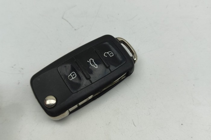 Cheie de contact VW TIGUAN 5N_ 2014 OEM: 1K0959753N | 30756391