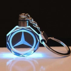 Breloc auto din cristal cu LED - Logo MERCEDES