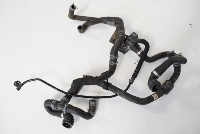 Furtun AUDI A4 Avant 8K5, B8 2013 OEM: 8K0819332K,8K0121081 4078940