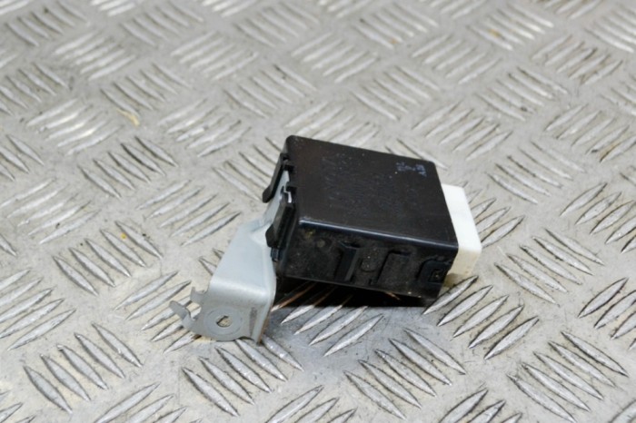 Releu TOYOTA PRIUS _W3_ 2010 OEM: 85940-47020,423000-1111 13925767