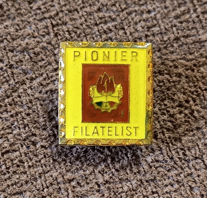 Insigna - PIONIER FILATELIST