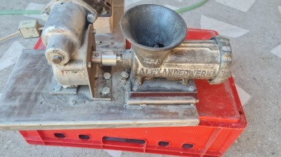 Masina de tocat profesionala Alexanderwerk foto