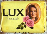 SAPUN VECHI DE COLECTIE IN AMBALAJUL ORIGINAL/ ANII &#039;80, PER.COMUNISTA/ ,,LUX&quot; beaute, ,,le savon des stars&quot;150 g./SIGILAT !