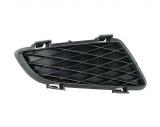 Grila bara fata Mazda 6 2002-2005, capac proiector ceata Dreapta GK2A50C11B