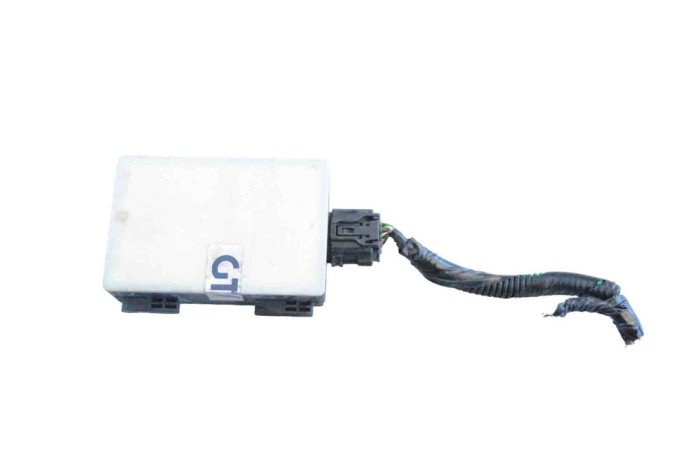 Modul de control unghi mort VOLVO XC90 II 2015 OEM: 31451934 24257836