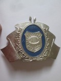 Semn de arma /cuc cascheta nou Politie anii 90,dimensiuni:93 x 67 mm
