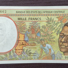 Statele Central Africane (Republica Centrafricană) - 1000 Francs ND (1999-2002)