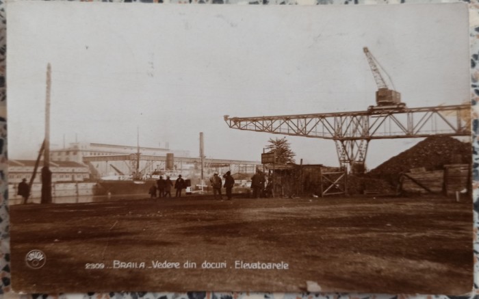 Braila, vedere din docuri, elevatoarele// CP