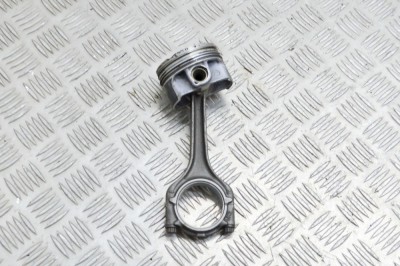 Piston AUDI A4 Avant 8W5, B9 2016 OEM: 04E107065ED,04E198401AB 12646508 foto