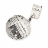 Cumpara ieftin Farfurie pentru catei, Ziar | Kikkerland