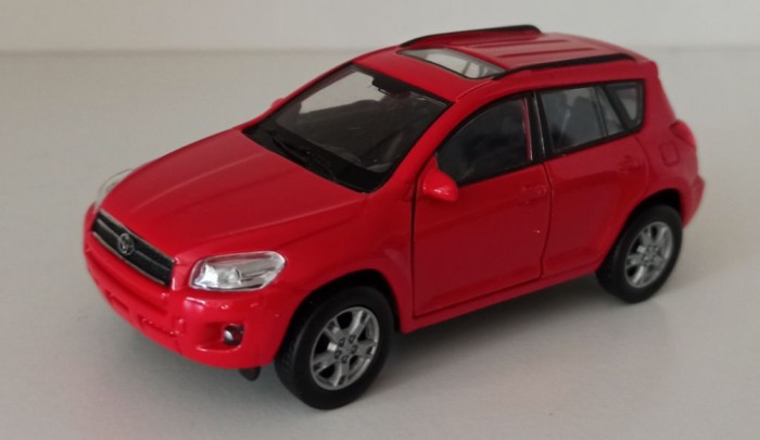 Macheta Toyota RAV4 MK3 2005 rosu - Welly 1/36