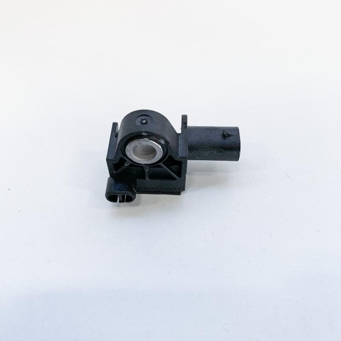 Senzor de impact lateral dreapta BMW 6 Cabrio F12 2013 OEM: 9224177 10816031