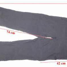 Pantaloni 2 in 1 The North Face dama marimea 4 (S)