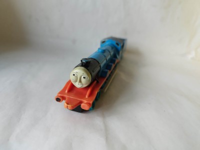 bnk jc ERTL Thomas &amp;amp; Friends - locomotiva Gordon foto