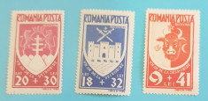 TIMBRE ROMANIA 1942 L.P. 148 I UN AN BUCOVINA - serie cu sarniera foto