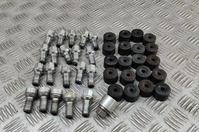 Set prezoane roata VW T-CROSS C11 2024 OEM: WHT001812,1K0601173,5Q0698137 31405294 foto